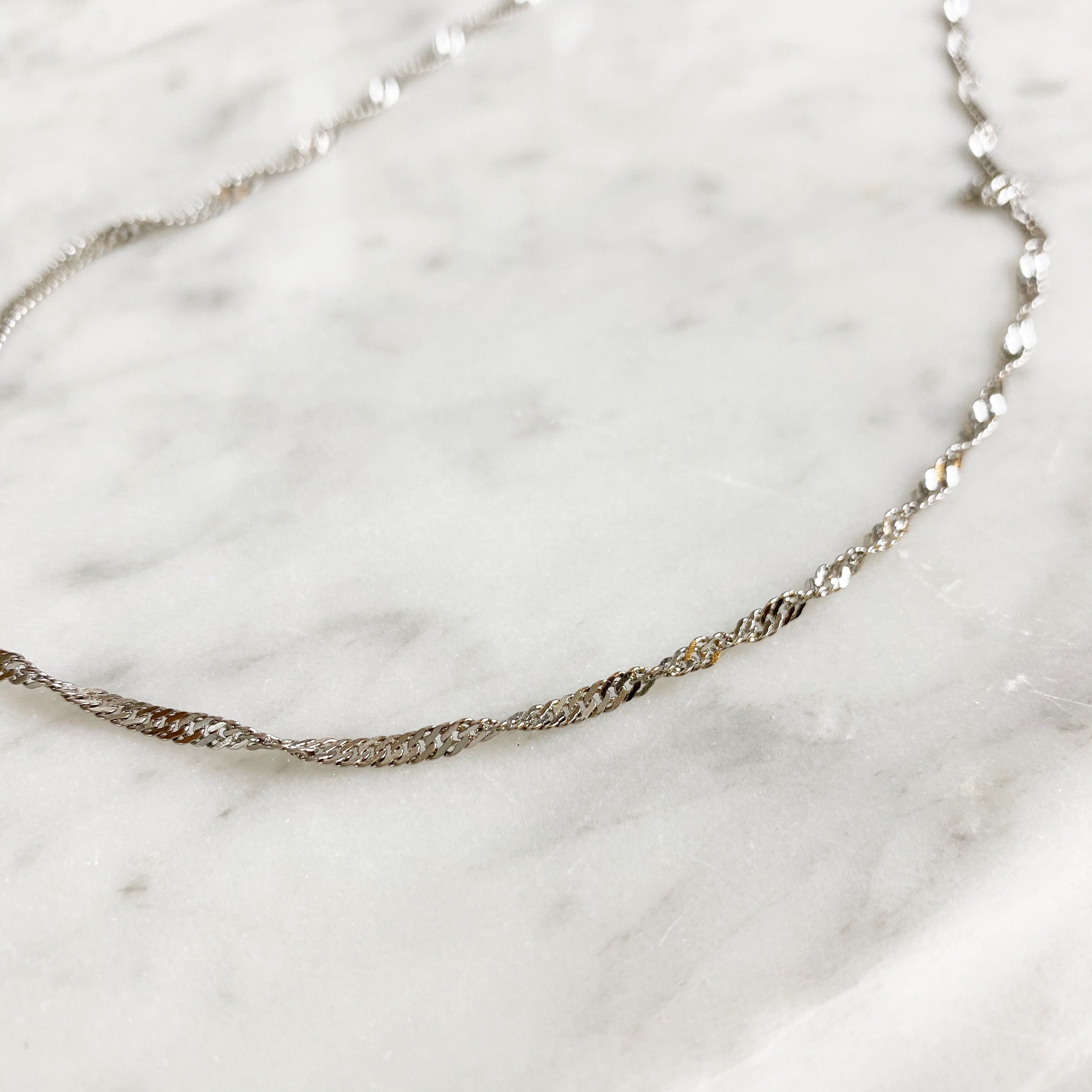 Twisted Chain Necklace - Silver