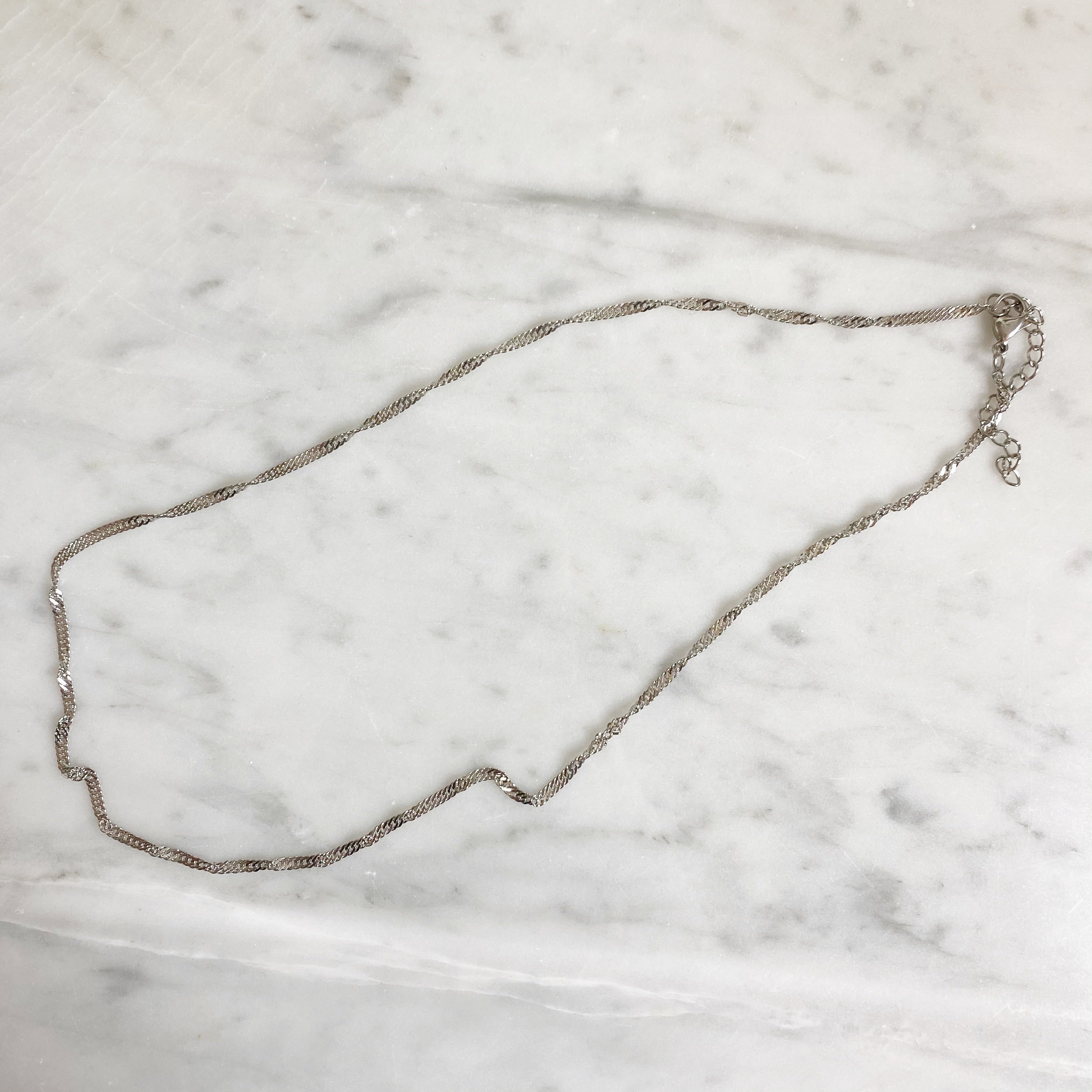 Twisted Chain Necklace - Silver