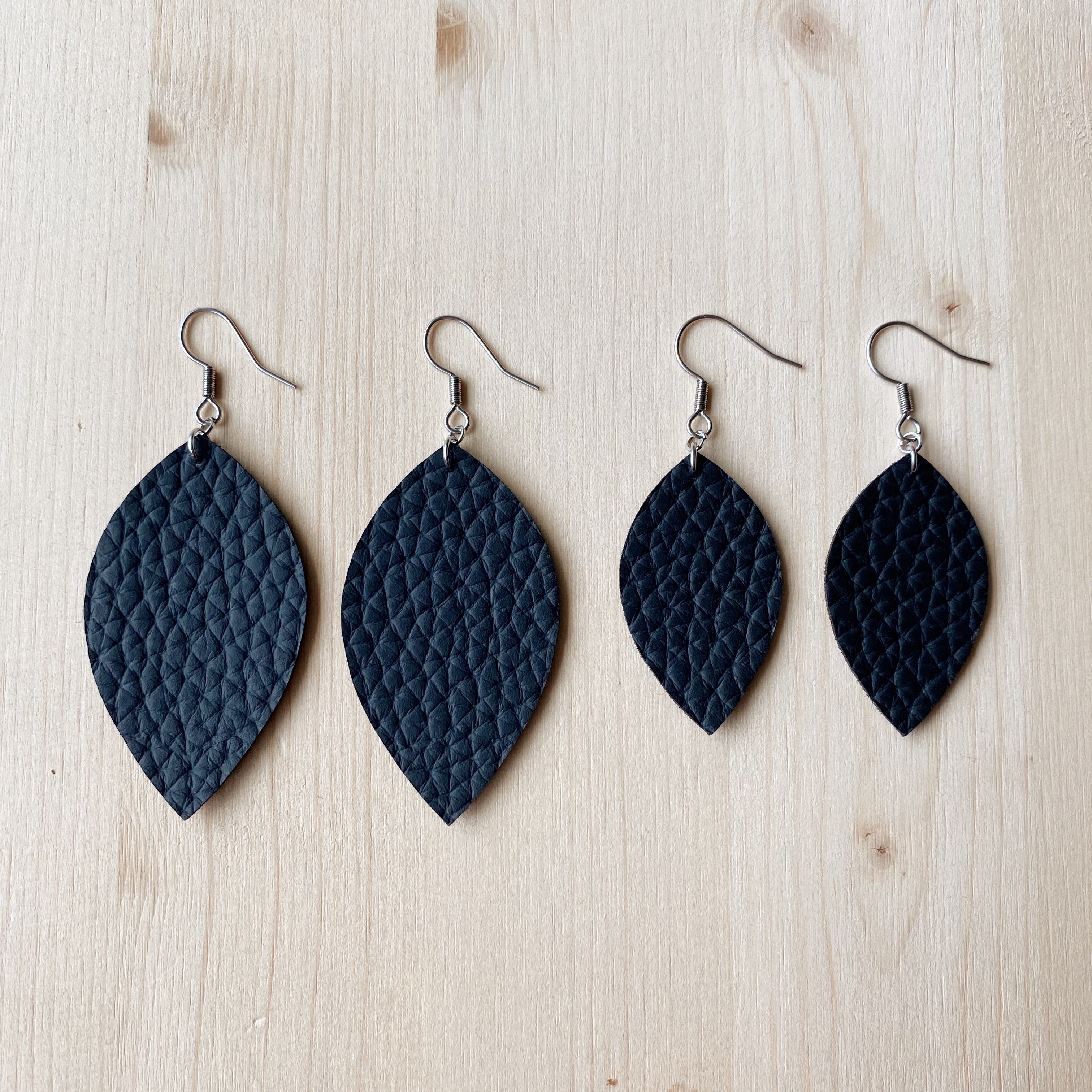 Leaf Earrings - Black